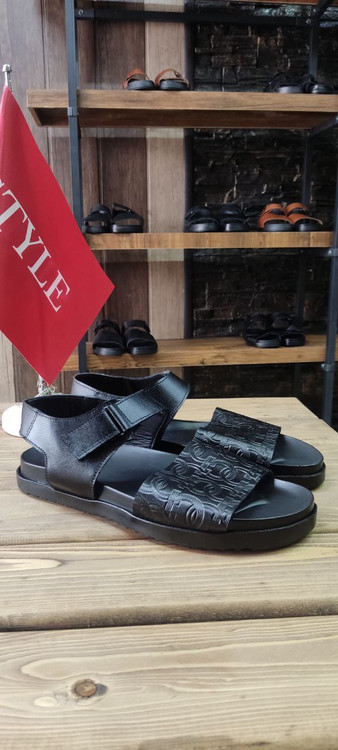 صندل چرمی زنانه مدل S202